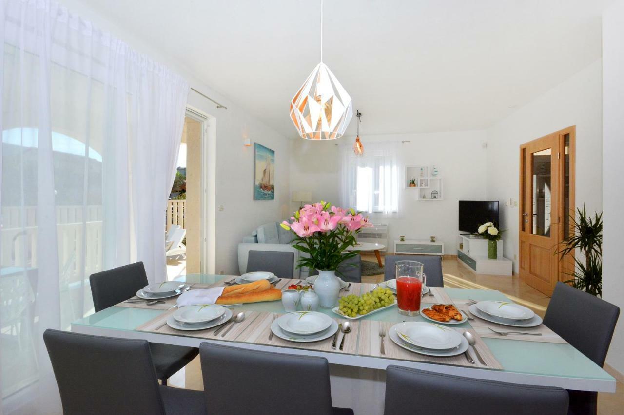 Villa Authentica With Heated Pool Grebaštica Zewnętrze zdjęcie
